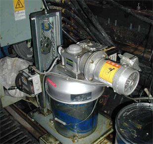 Ihi Grease Motorpump for drums installed in a tunnel machine